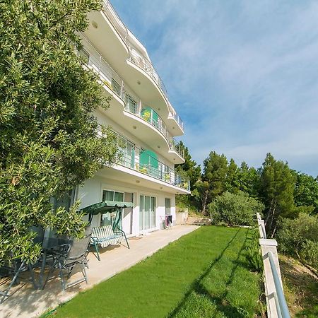 Villa Issea Brela Ngoại thất bức ảnh