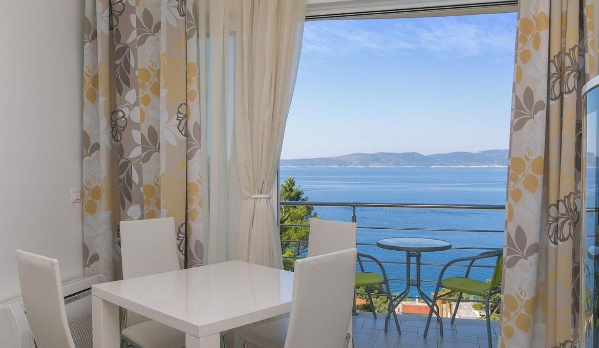 Villa Issea Brela Ngoại thất bức ảnh