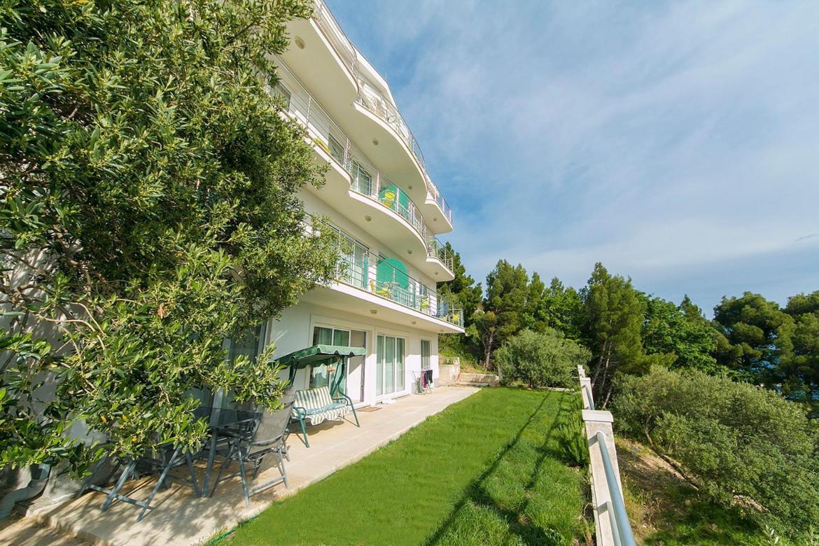Villa Issea Brela Ngoại thất bức ảnh