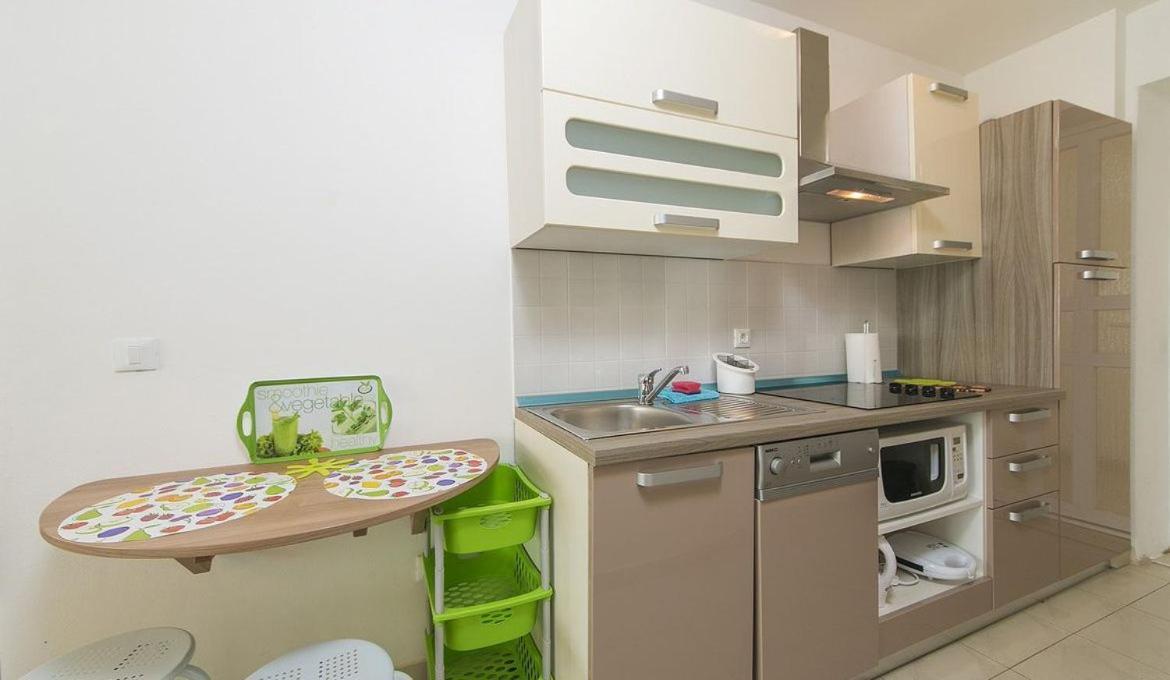 Villa Issea Brela Ngoại thất bức ảnh
